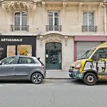 Superb Apartment Quartier Pantheon 4 Free Netflix